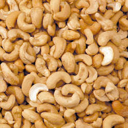 Photo of roasted and salted cashews